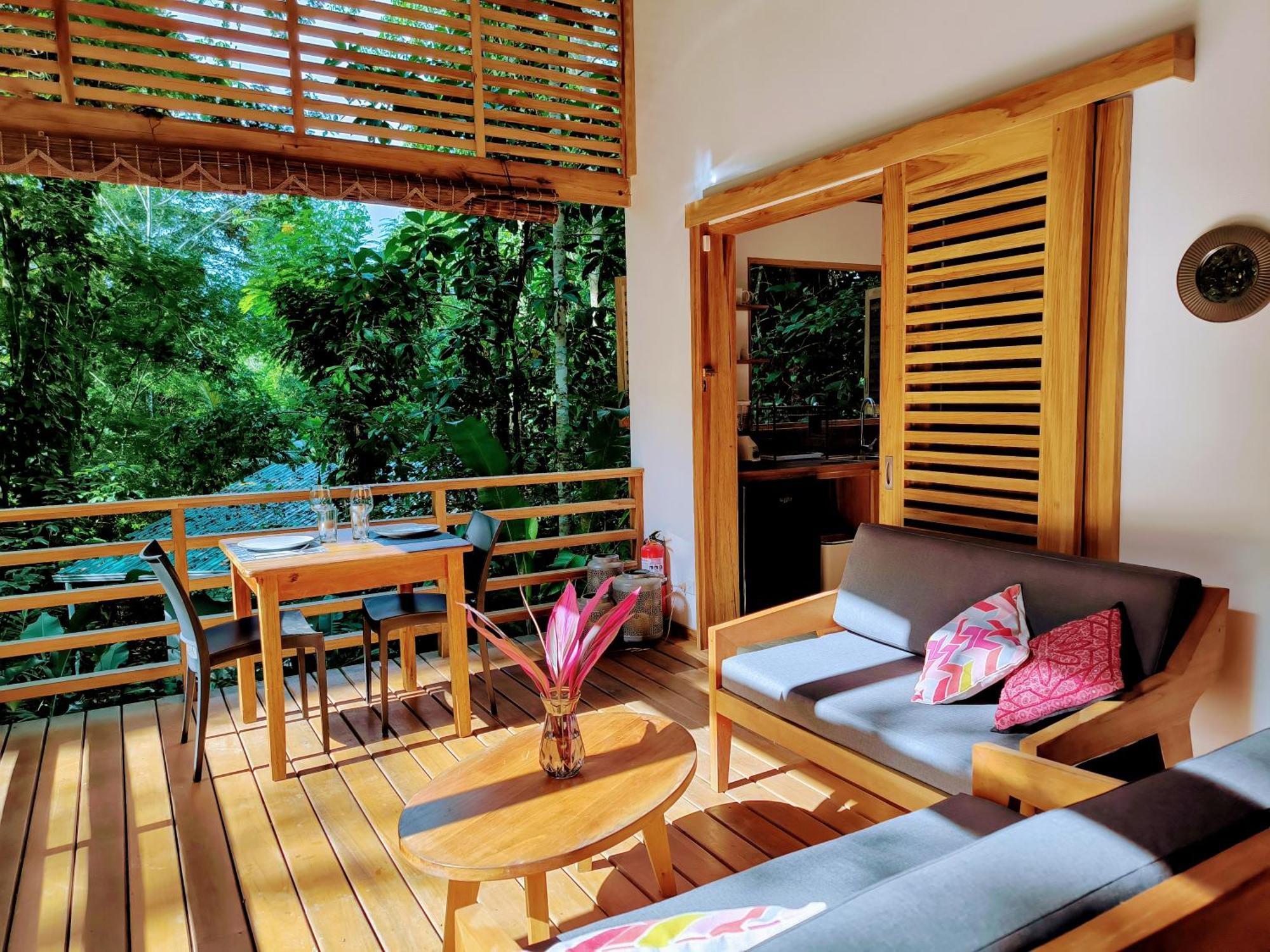 Satta Lodge (Adults Only) Puerto Viejo de Talamanca Exterior photo
