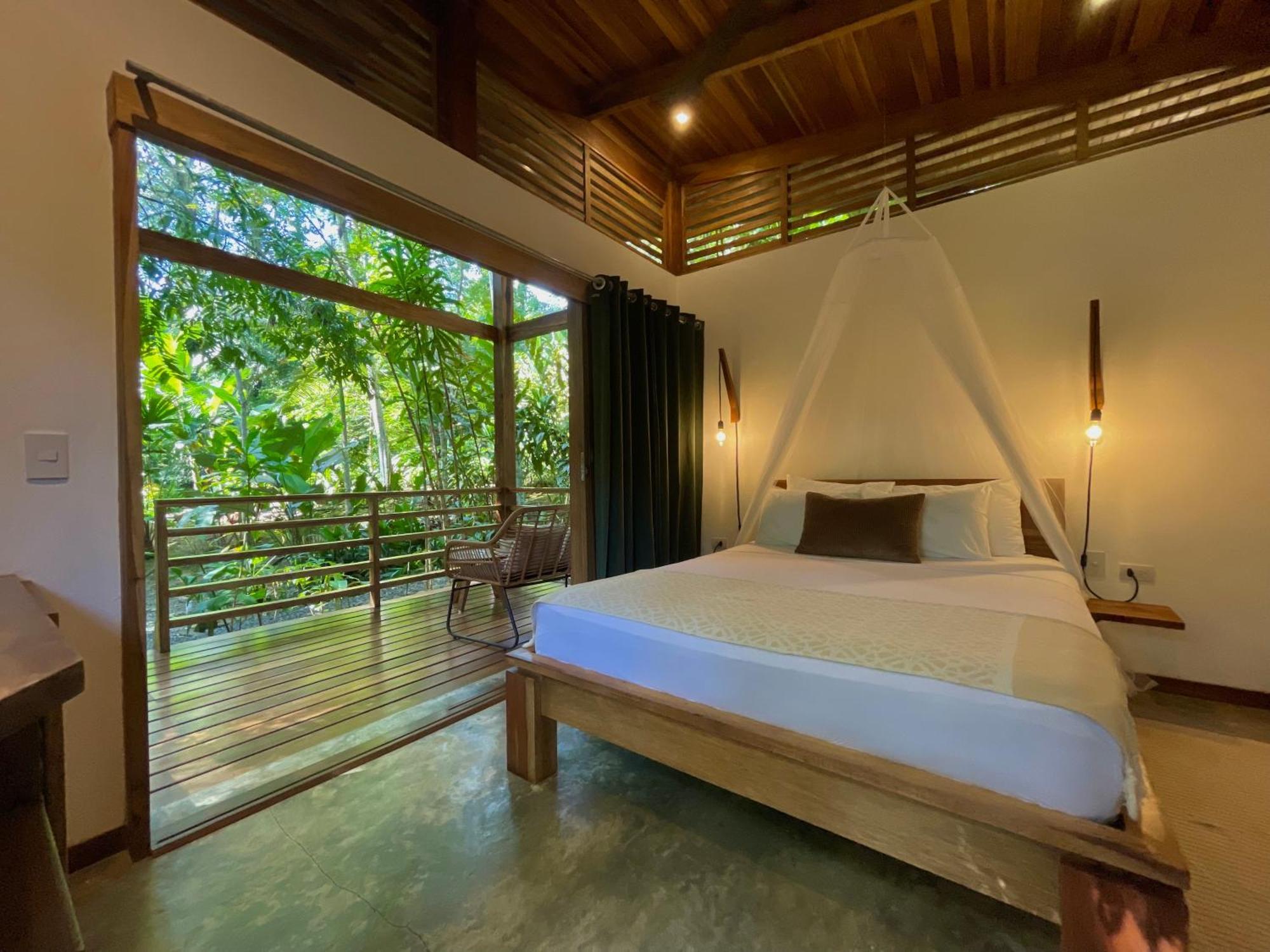 Satta Lodge (Adults Only) Puerto Viejo de Talamanca Exterior photo