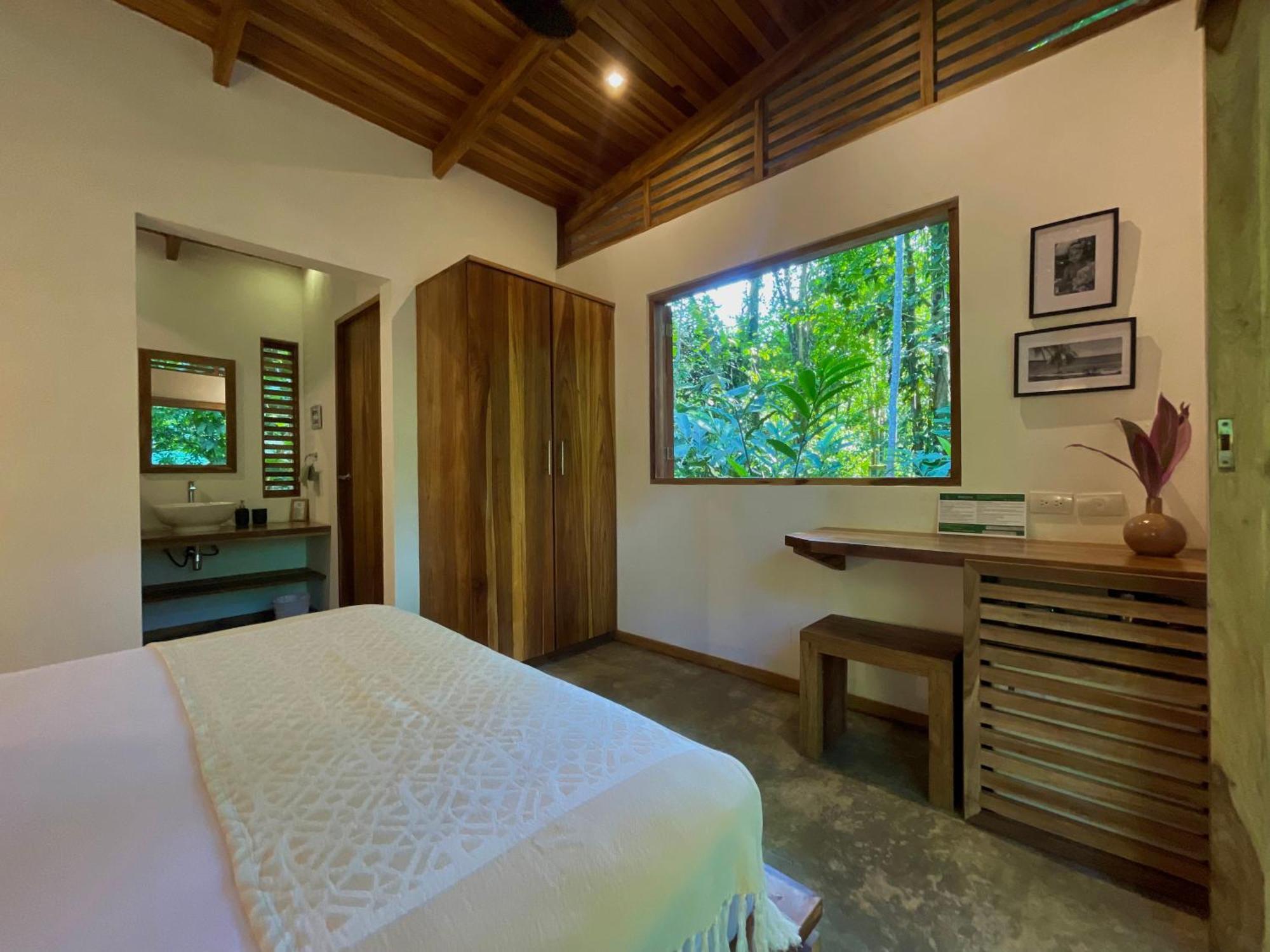 Satta Lodge (Adults Only) Puerto Viejo de Talamanca Exterior photo